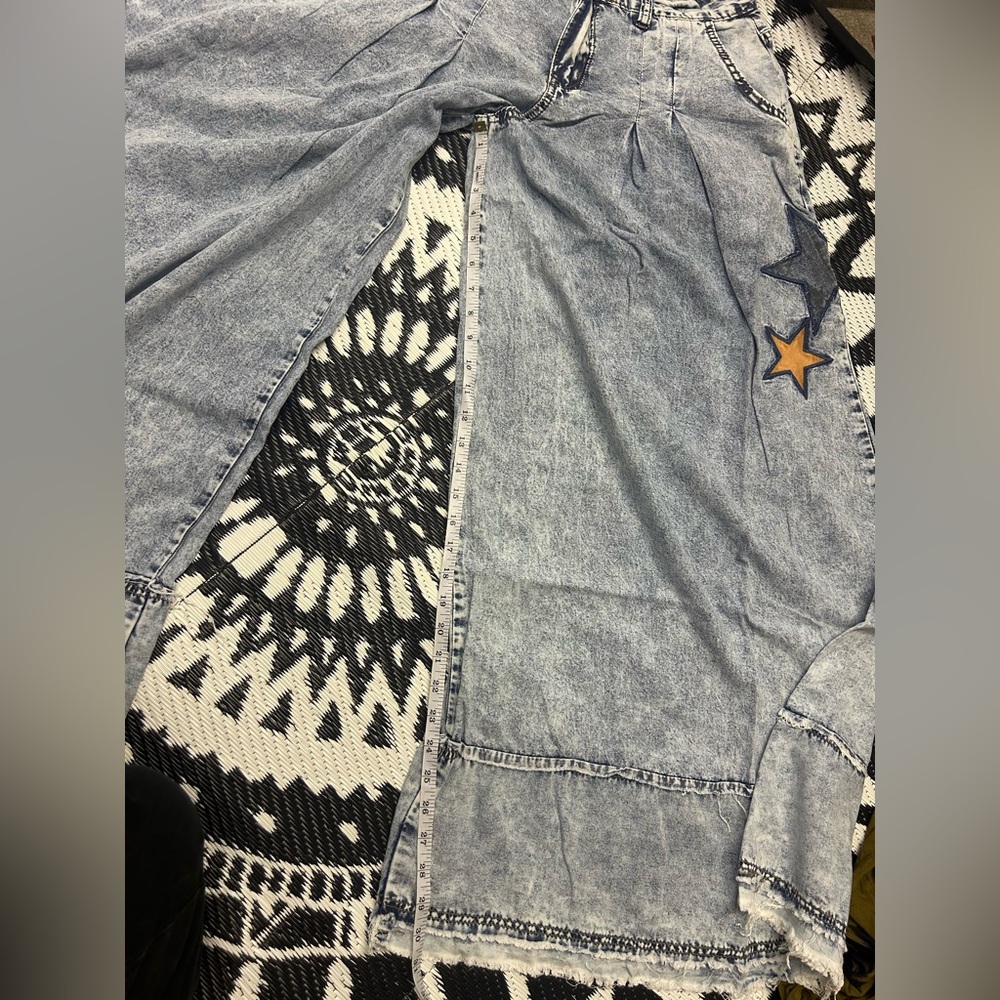 NWOT Bohemela Acid Wash Wide Leg Pants With Star Patch Details Size L - Picture 11 of 15
